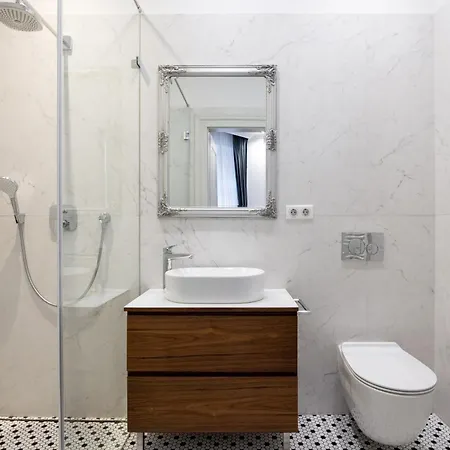 Zoya Luxury Budapest